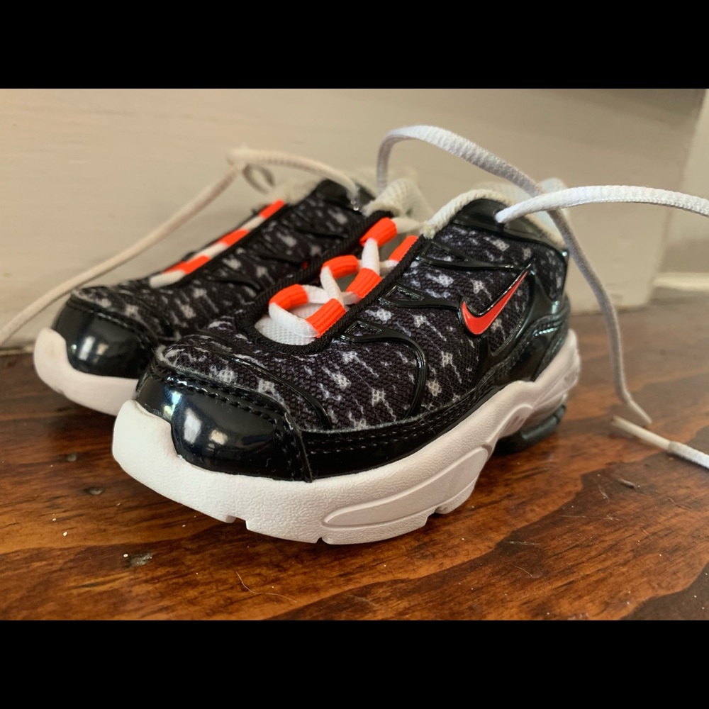 Nike AirMax size 5C